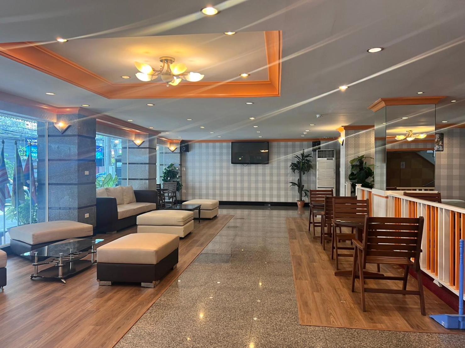 האט יאי Asia Grand Hotel מראה חיצוני תמונה